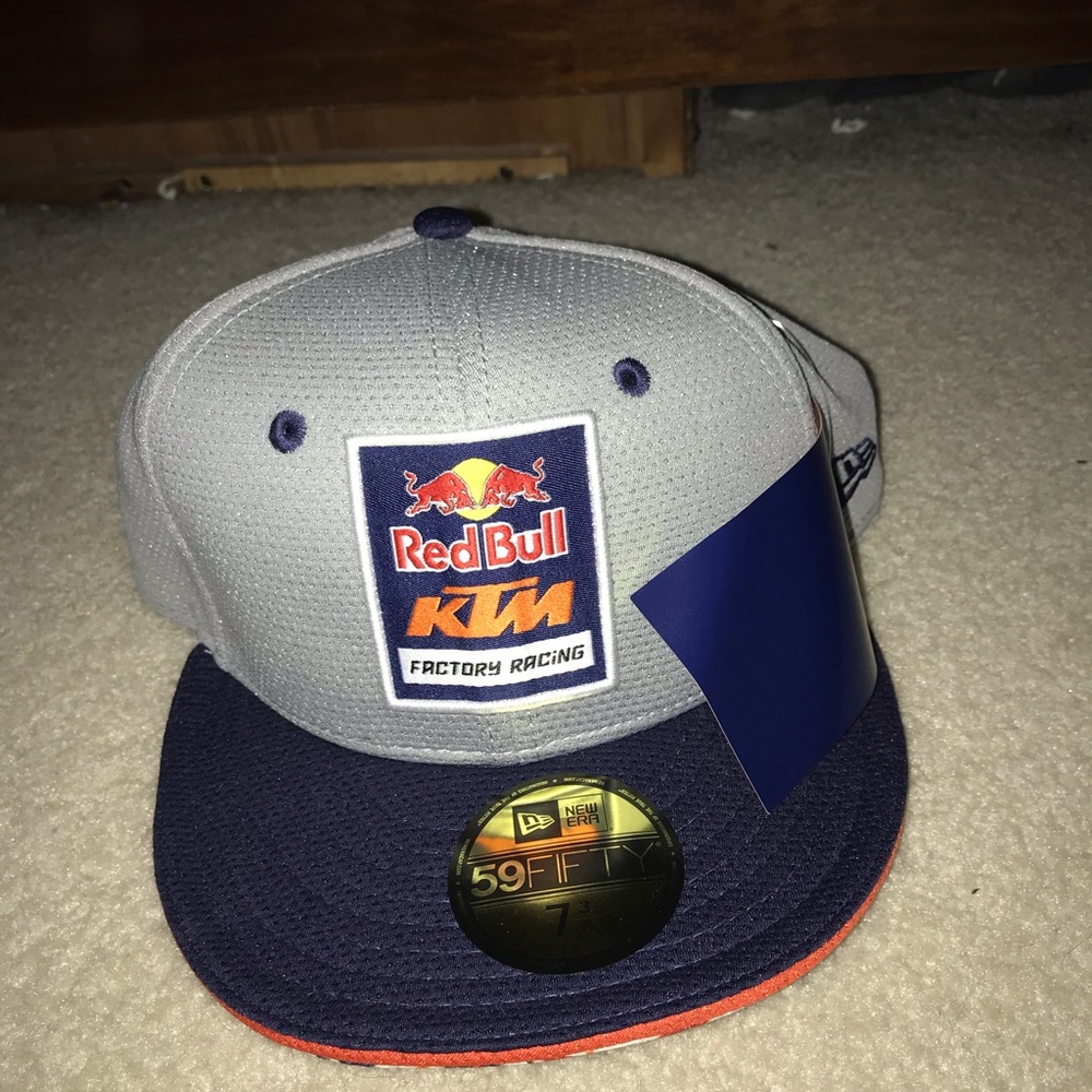 Red Bull hat